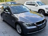 BMW 318 Touring Klima Xenon PDC 1 HAND - BMW 3er Reihe aus 2008: Kombi