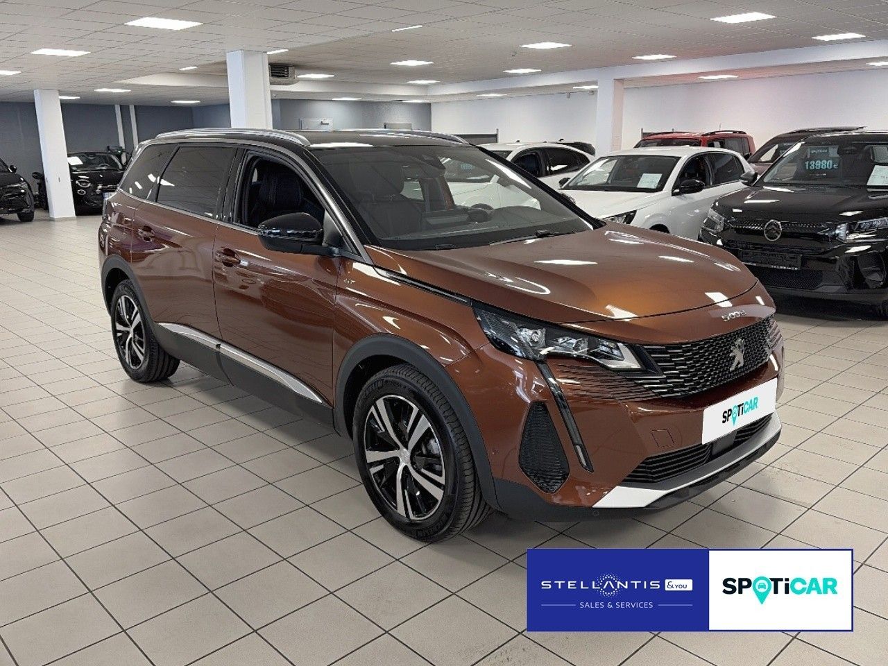 Peugeot 5008 GT Hybrid 136 DSC;*Navi Navi*Rückfahrkamera imagem 3
