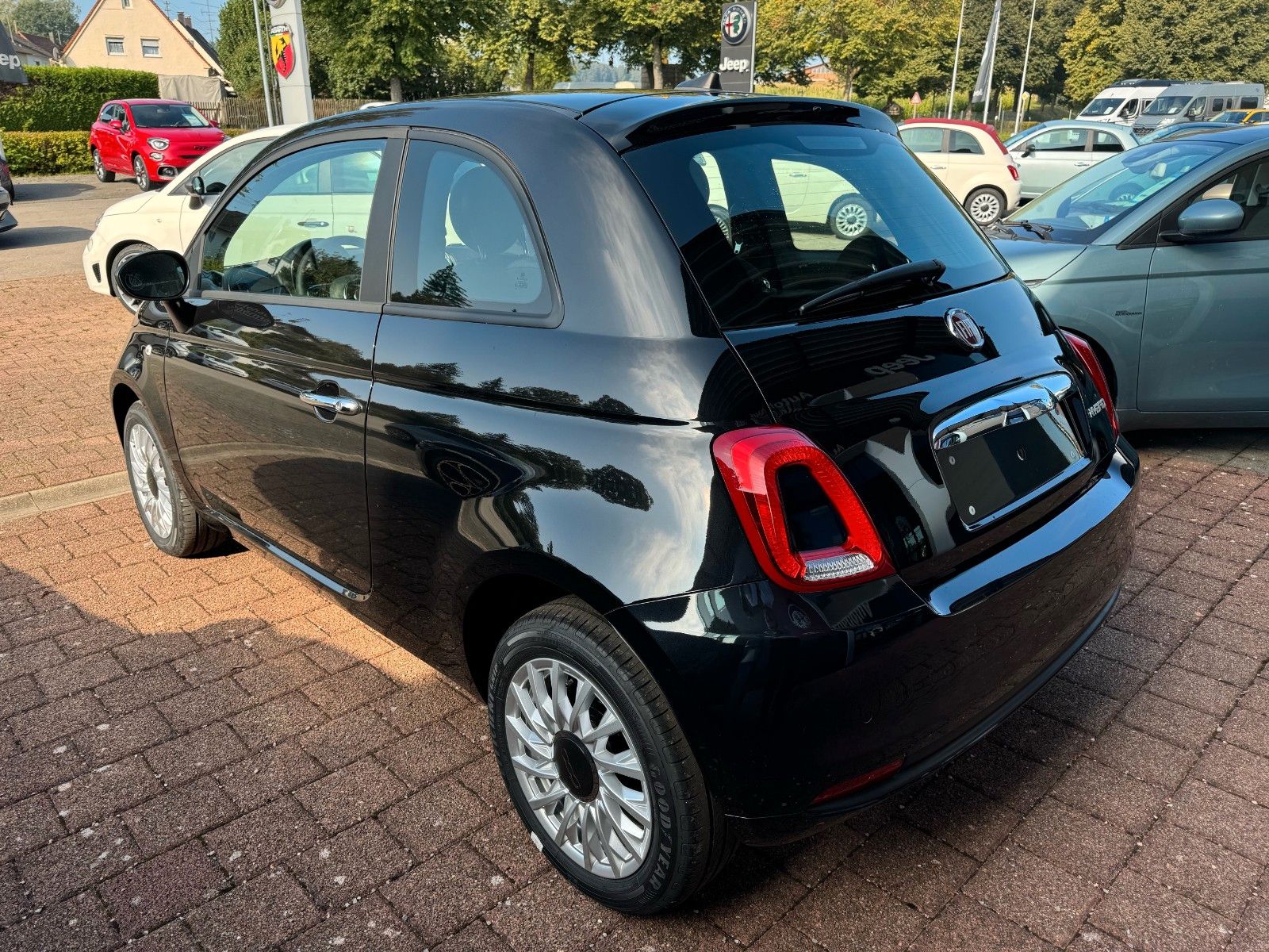 Fahrzeugabbildung Fiat 500 Hatchback MY23 1.0 GSE /Carplay /Tempomat