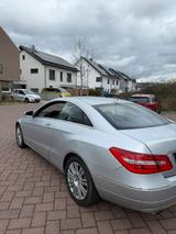 Mercedes-Benz MERCEDES-BENZ E350 CGI COUPE TÜV 8FACH LED... - Mercedes-Benz E 350: Coupe, Cgi