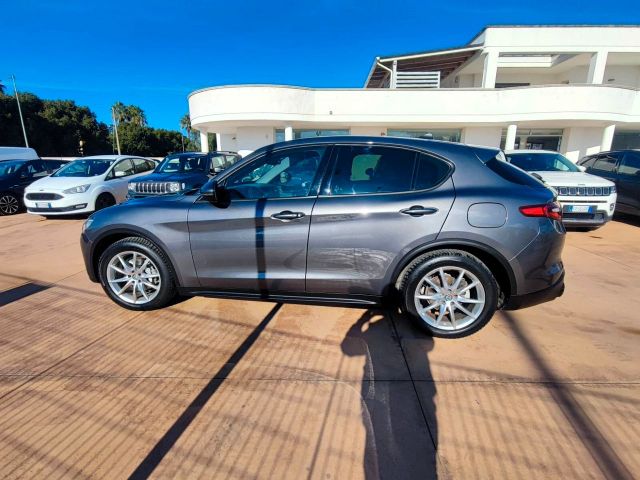 Alfa Romeo Stelvio 2.2 Turbodiesel 190 CV AT8 RW