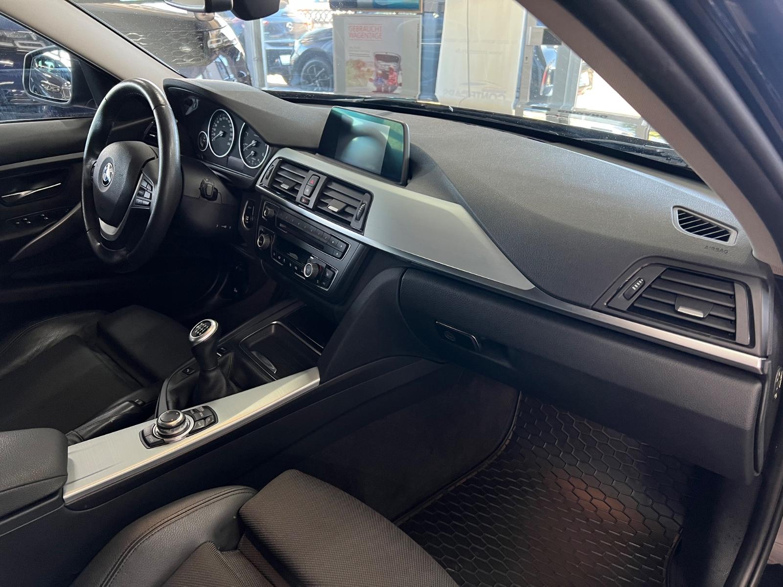 BMW 320 d T xDrive Modern AHK+Bi-Xe+AMB+Keyless uvm