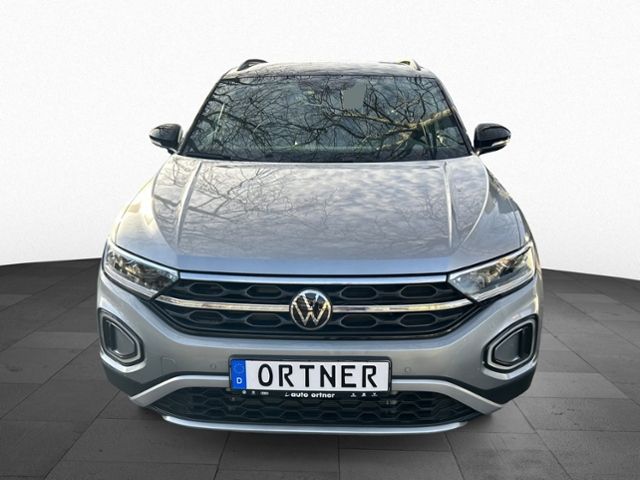 Fahrzeugabbildung Volkswagen T-Roc 2,0 TDI DSG BLACK STYLE KAMERA IQ DRIVE AH