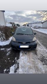 Toyota Aygo *EZ 11.2009* Klima *TÜV 01.2028* - Toyota: E11