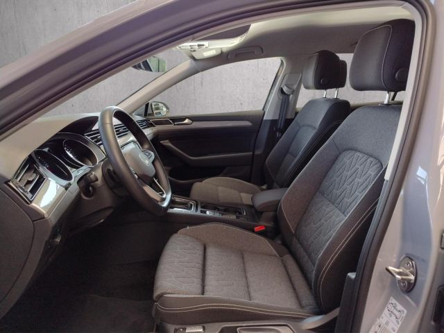 Passat Variant Business 2.0 TDI DSG Klima Navi