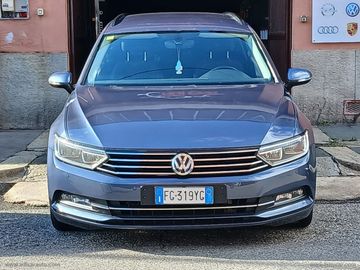 Volkswagen Passat Variant - 2