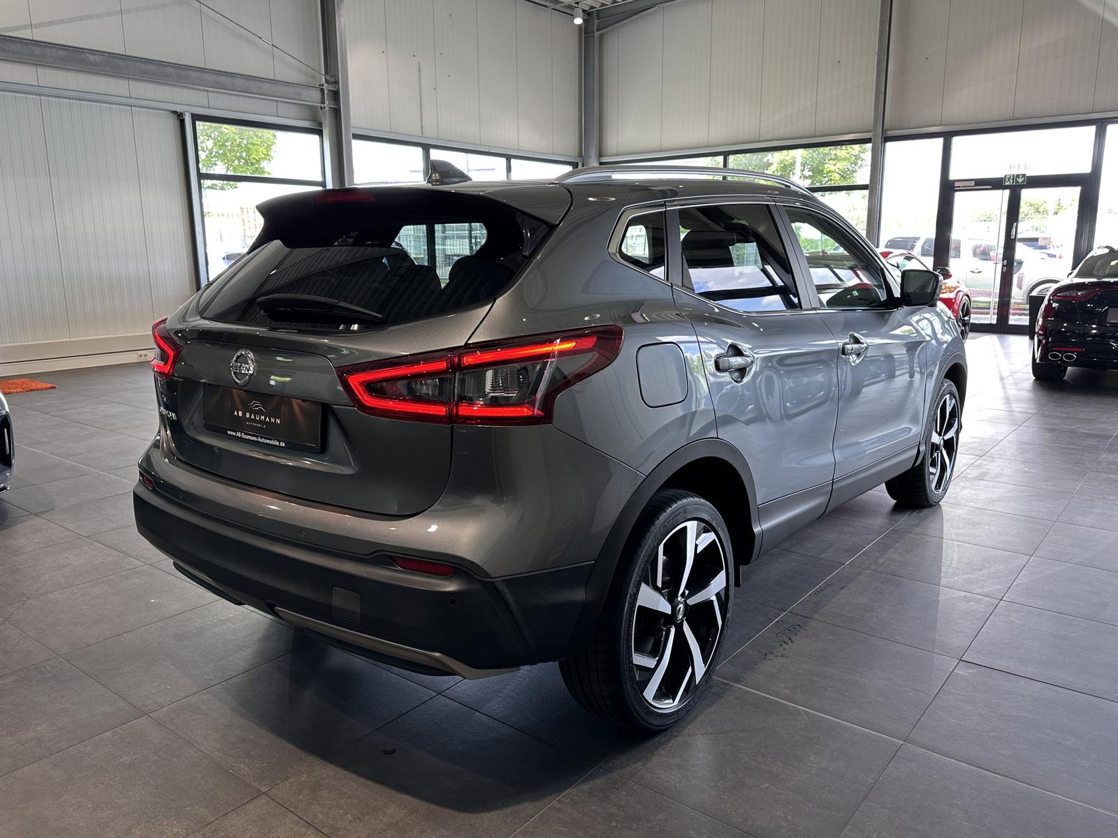 Nissan Qashqai *PANO, SPURHALTE, TOTWINKEL, 360GR.*
