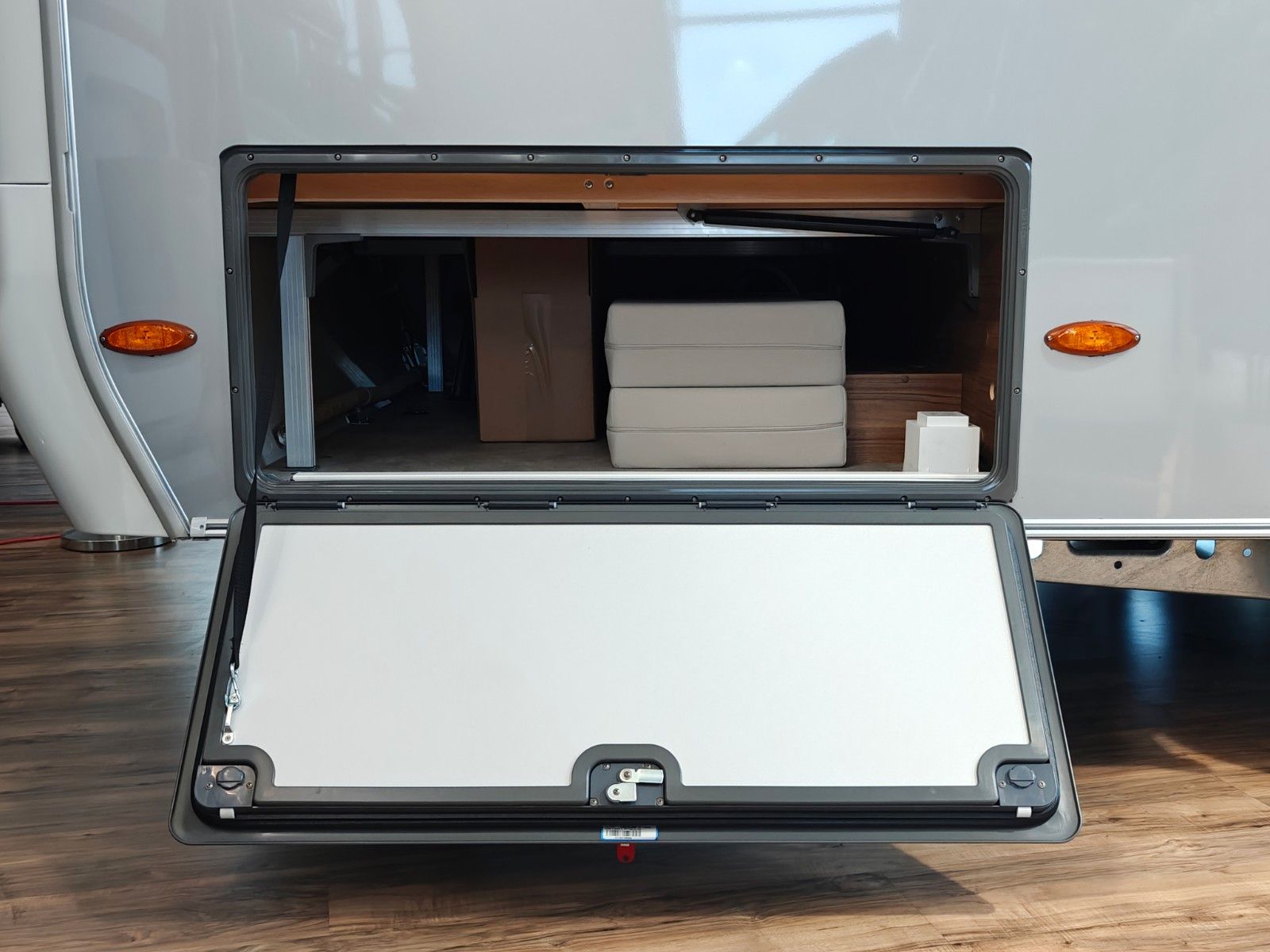 Fahrzeugabbildung HYMER / ERIBA / HYMERCAR Feeling 425 SD - MESSE-NEUHEIT 2026! -