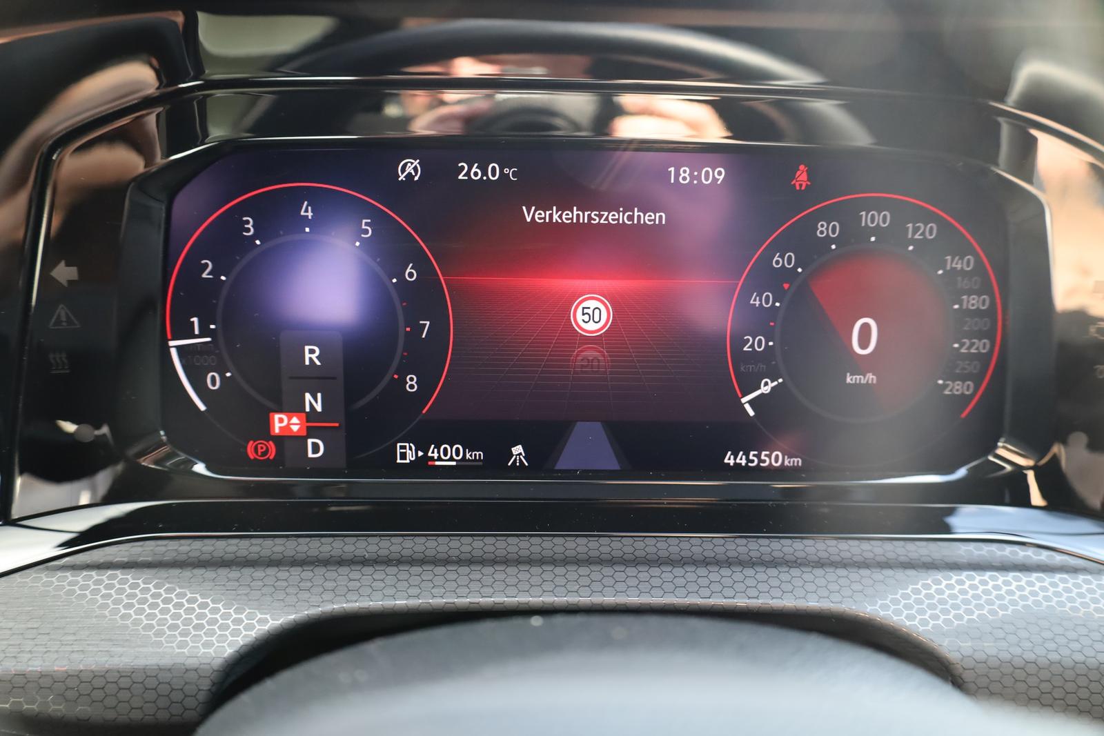 Volkswagen Golf VIII 2.0 GTI LED Navi Bluetooth Sitzheizung, миниатюра 27