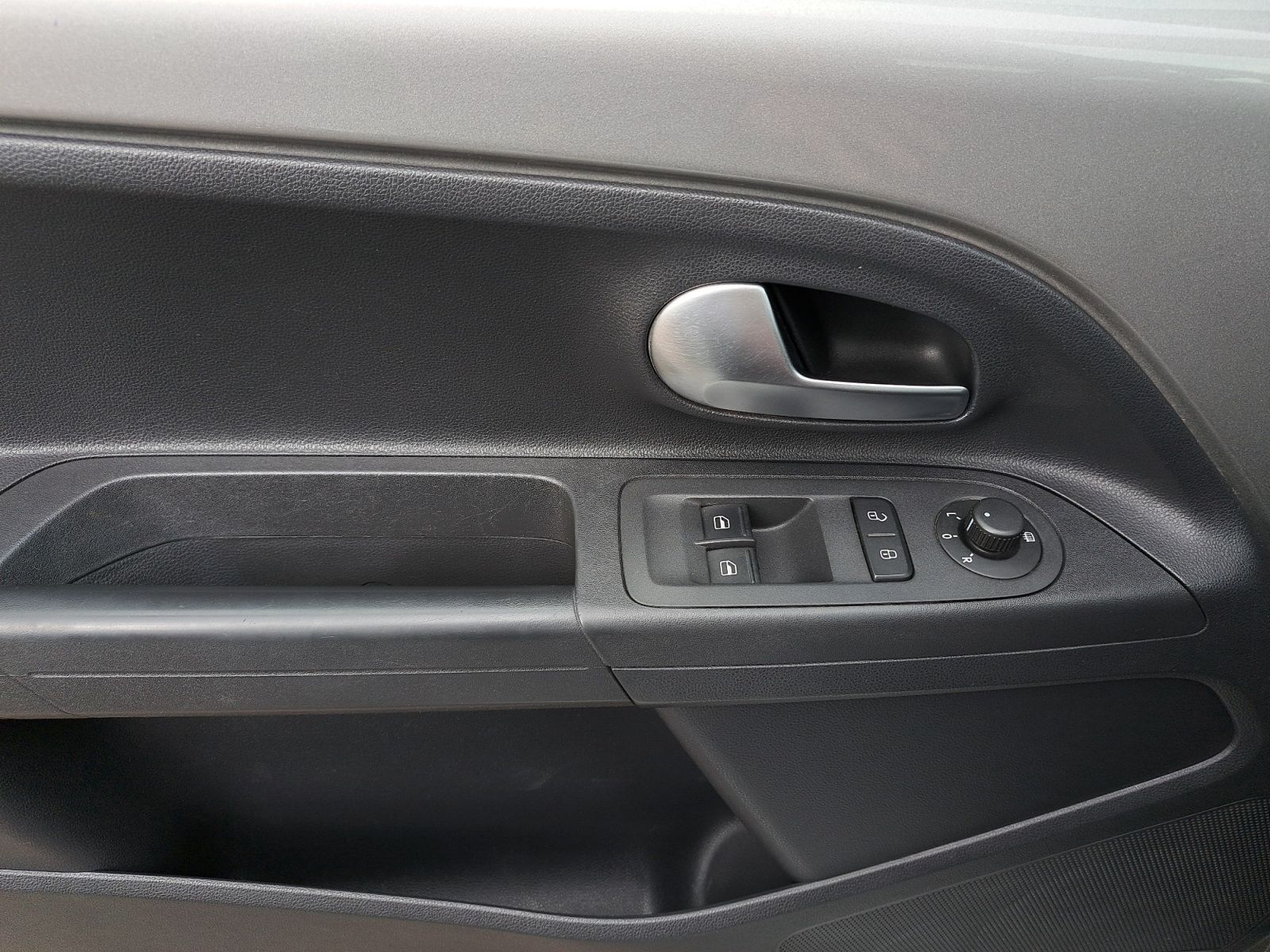 Volkswagen e-up! - Bild 17