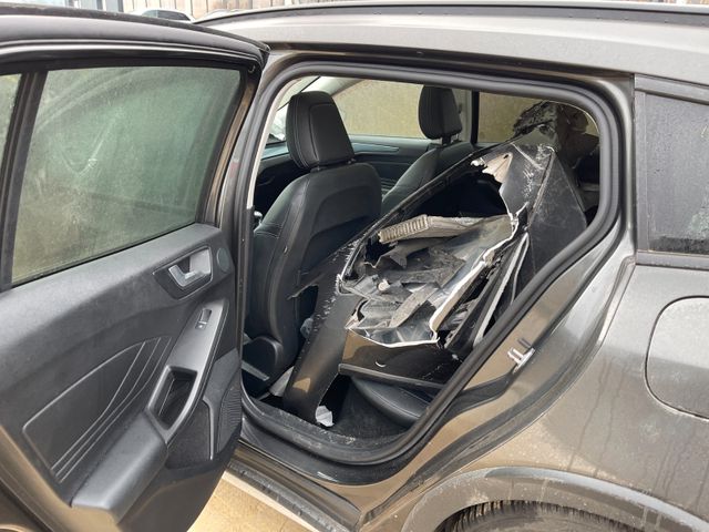Ford Focus Turnier Active *PANO*NAVI*CARPLAY*TEMP*LED