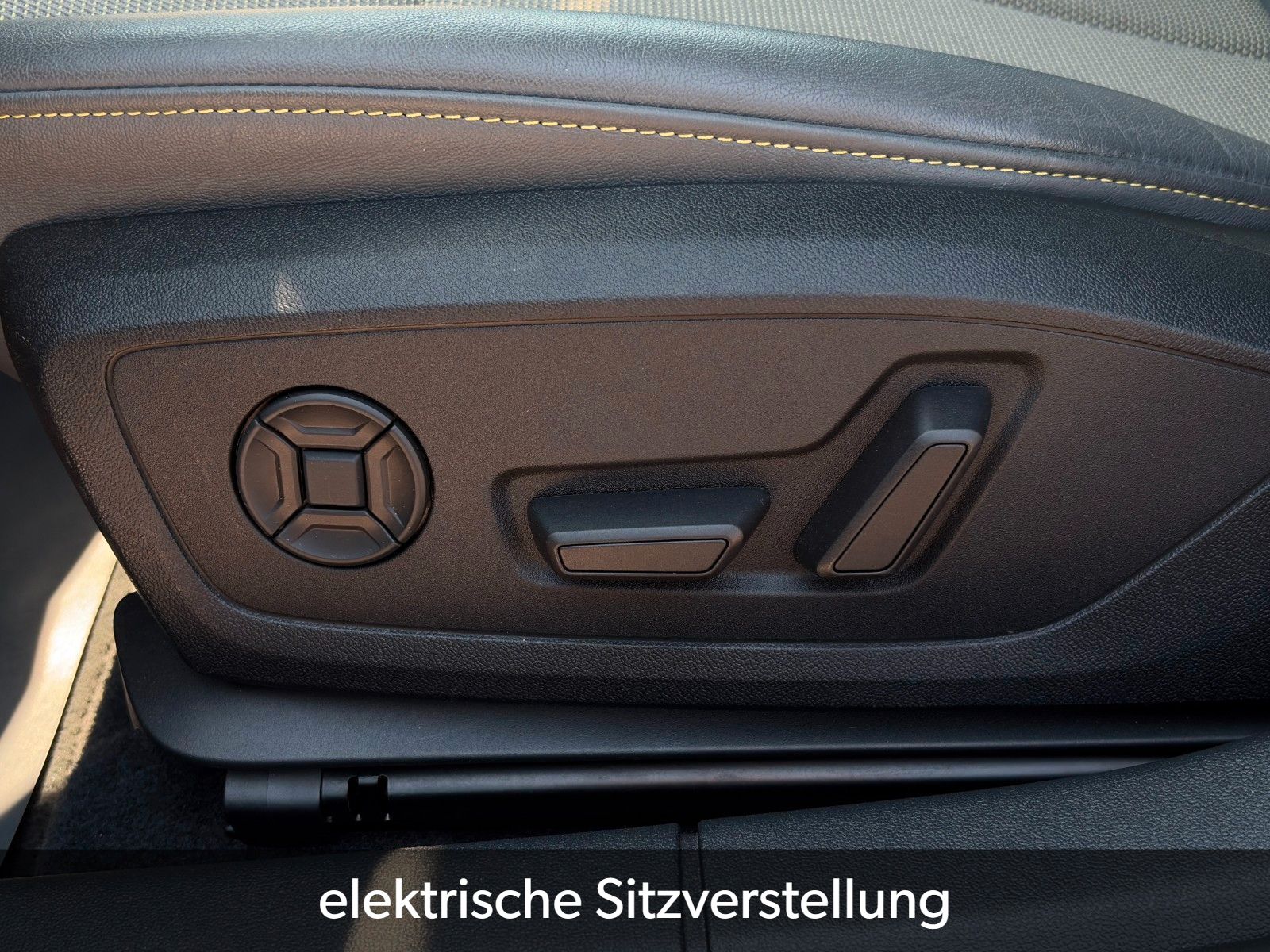 Fahrzeugabbildung Audi A3 Sportback 40 TFSIe Virtual 2Z-Klima PDC SHZ