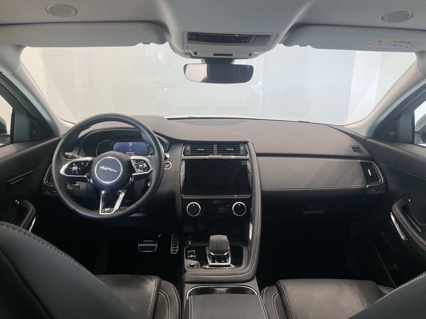Fahrzeugabbildung Jaguar E-Pace D200 R-Dynamic SE AWD HUD/AHK elk.
