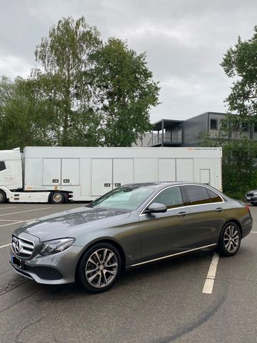 MERCEDES-BENZ E 220 d LIMOUSINE*AVANTGARDE*MULTIBEAM-LED*SHZ