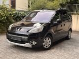 Peugeot Partner Tepee Family 1.6 HDI 1 hand. Neu TÜV.  - gebrauchte Peugeot Partner Tepee aus dem Jahr 2011