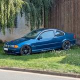 BMW E46 328i Coupe - BMW 328 aus 2000: 328i