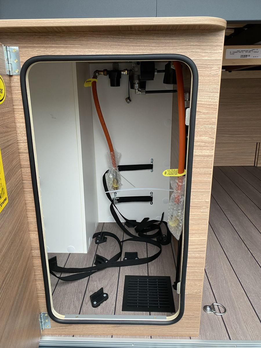 Fahrzeugabbildung Weinsberg CaraBus 630 ME Automatik, 180 PS, Truma D, uvm.