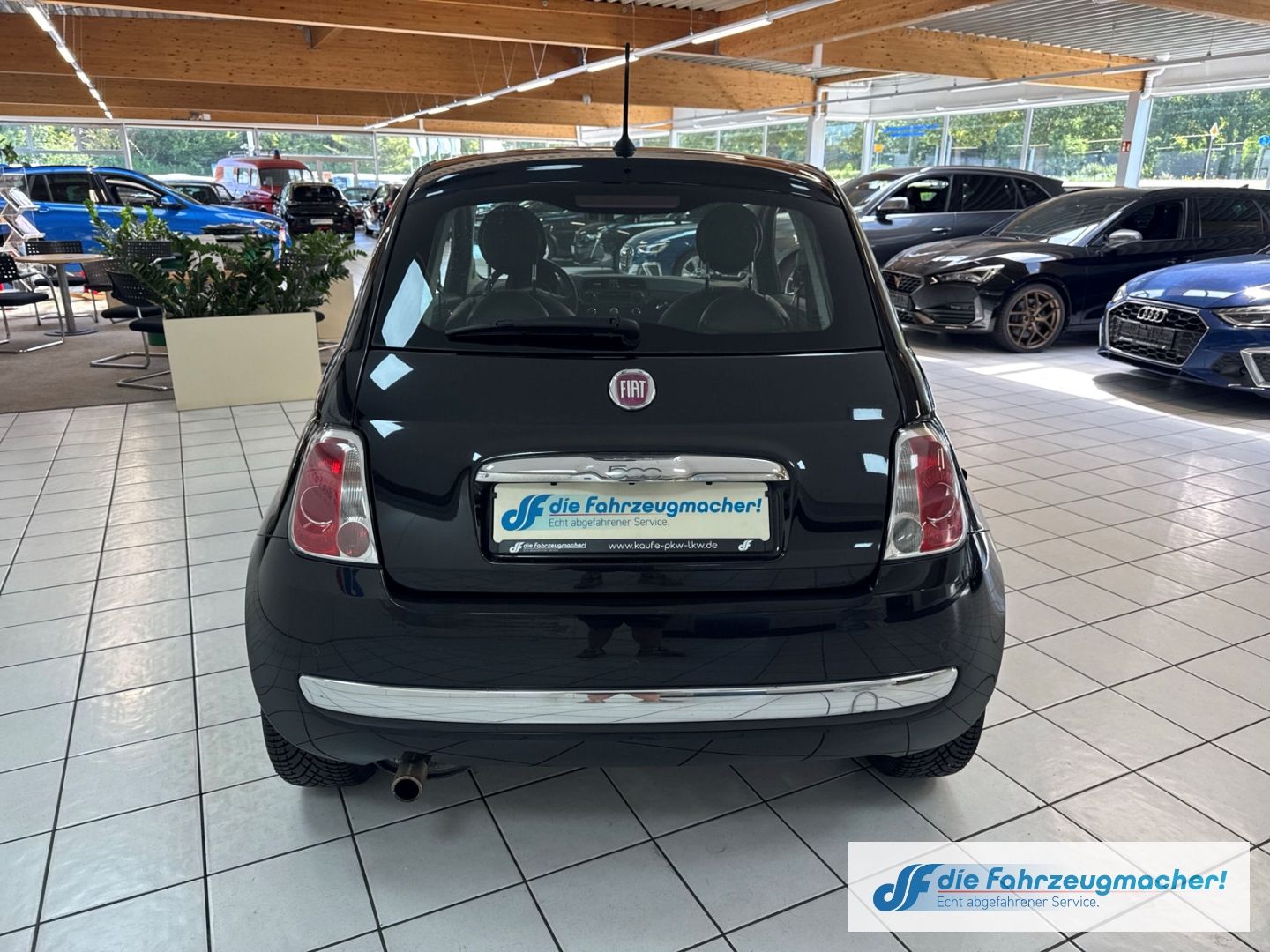 Fahrzeugabbildung Fiat 500 Cult 1.2 8V Leder Klimaautom Tel.-Vorb. PDC