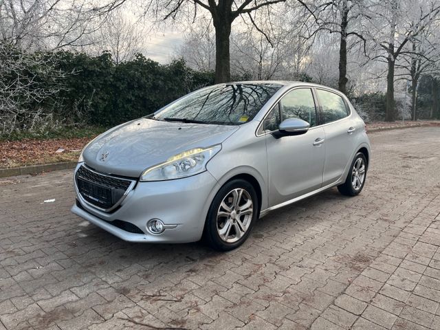 Peugeot 208 Allure