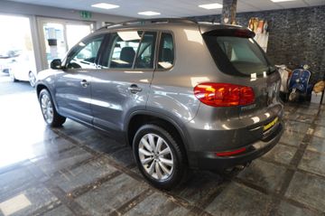 Volkswagen Tiguan - 8