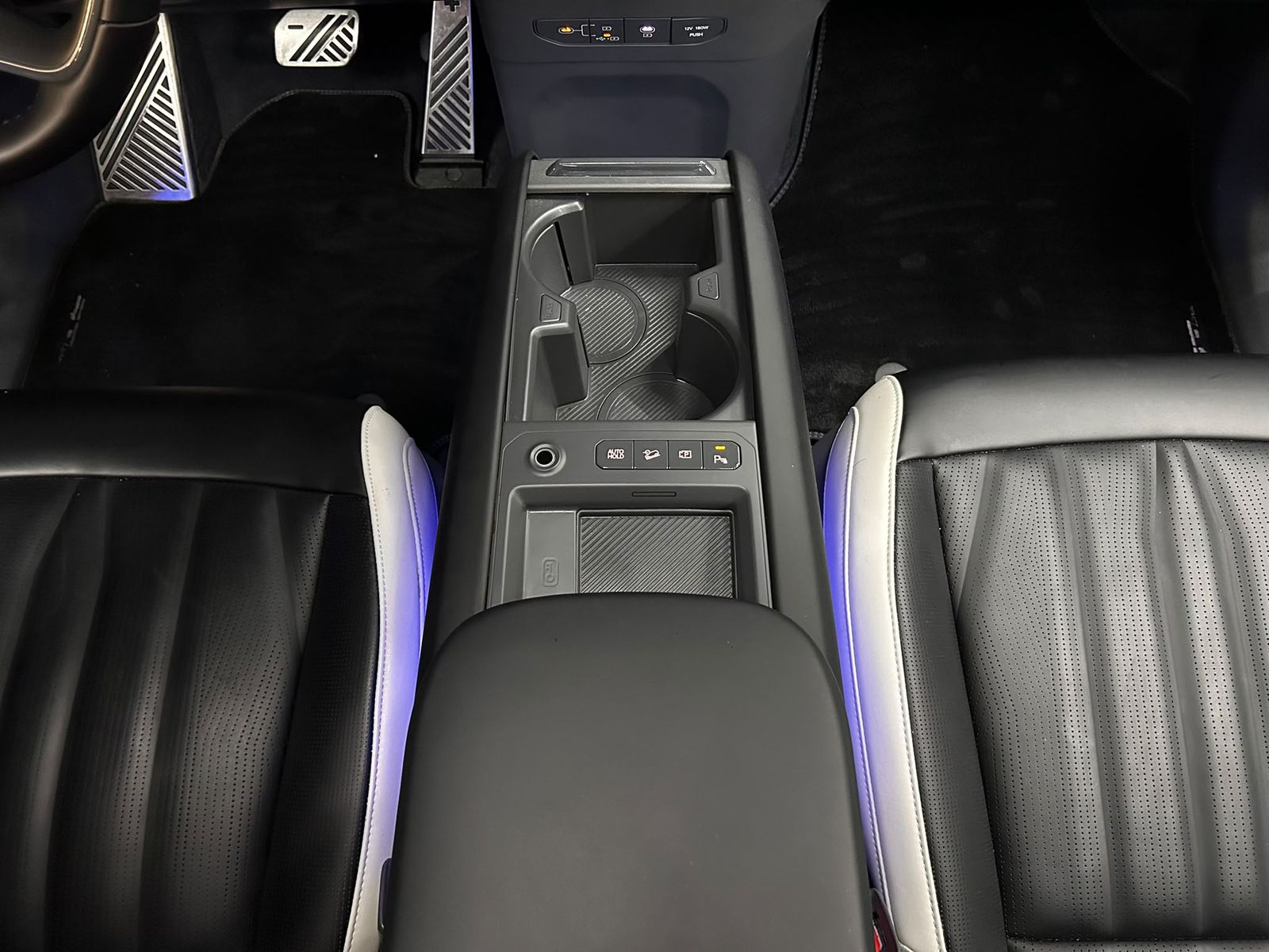 Fahrzeugabbildung Kia EV9 GT-Line Launch Edit PANO+HEAD+LED+ACC+WP+360
