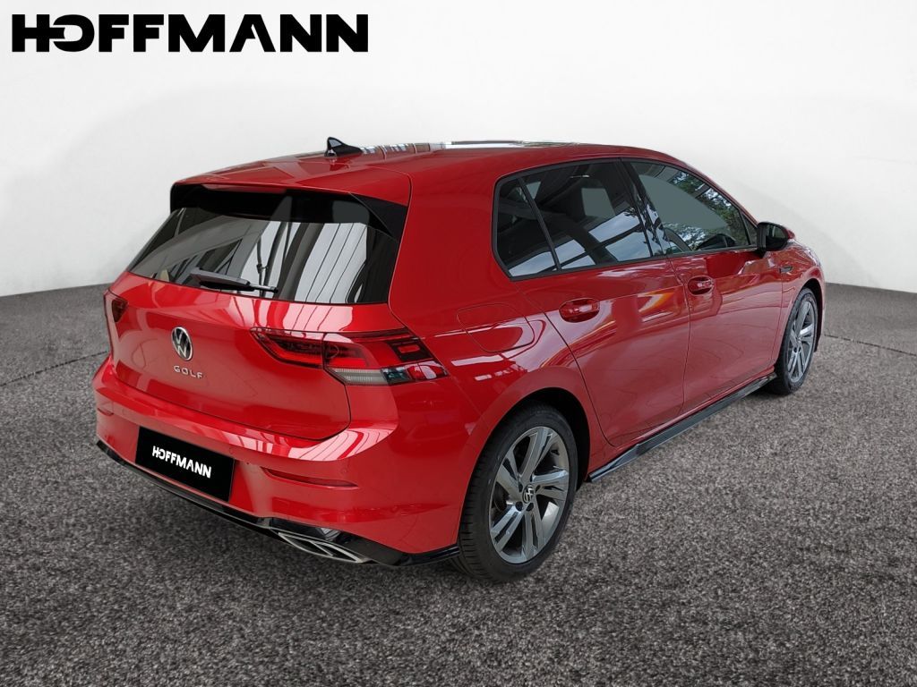 Fahrzeugabbildung Volkswagen Golf 1.5 TSI R-Line