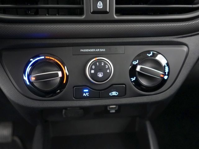 i10 TREND+SITZHEIZUNG+LENKRADHEIZUNG+PARKPILOT H