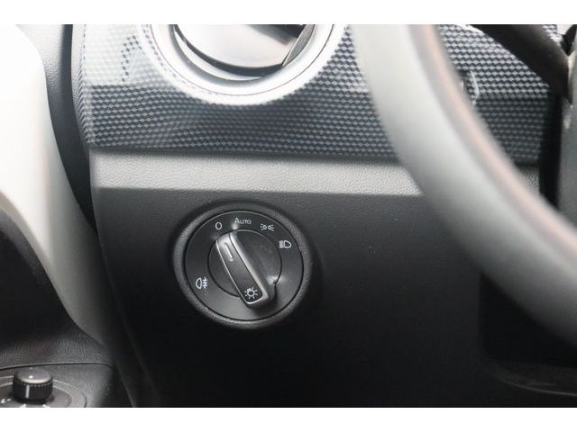 Fahrzeugabbildung Volkswagen up!