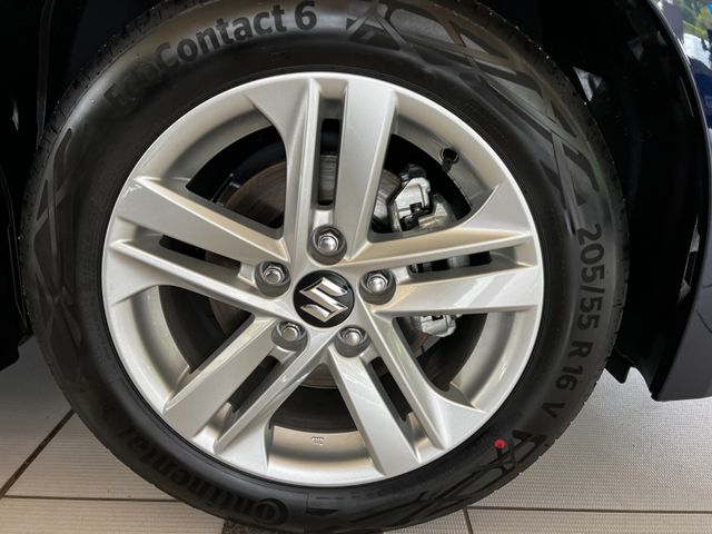 Suzuki Swace 5-Tuerer 1.8 Hybrid CVT Comfort+