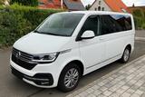 Volkswagen T6 Multivan Gen. Six Hebebühne für Rollstuhl