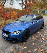 BMW 340i xDrive Touring M Sport Performance MPPSK - blaue BMW 340