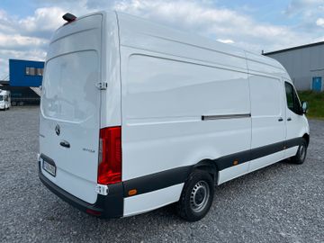 Fahrzeugabbildung Mercedes-Benz Sprinter III  317 CDI L3H2/ RWD/AWD