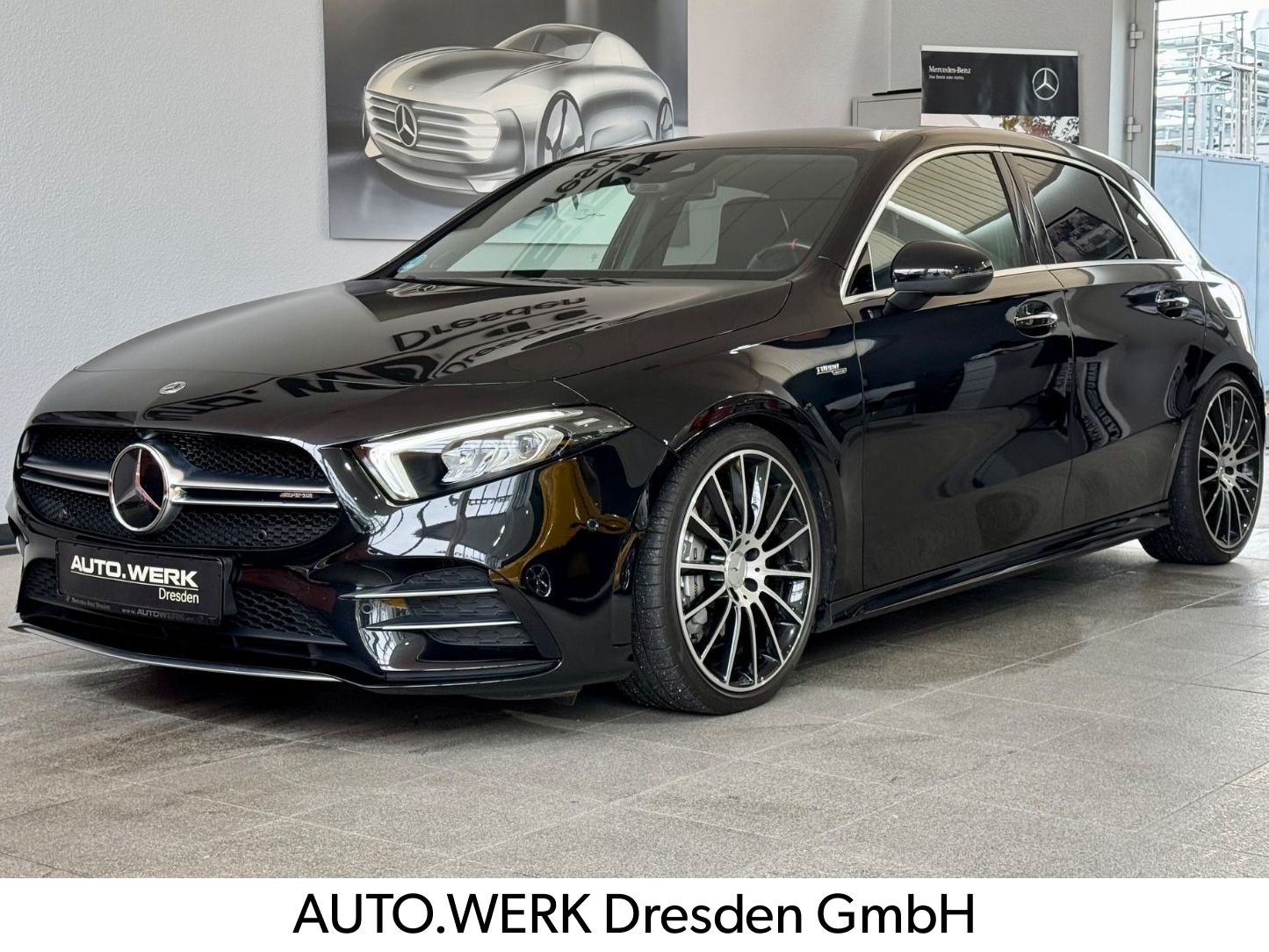 MERCEDES-BENZ A 35 AMG 4M*BURMESTER*DISTRONIC*360°KAMERA*LED