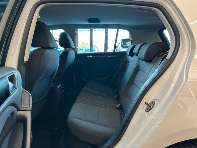 Volkswagen Golf VI Comfortline *1. Hand*Klima*Radio*USB*PDC