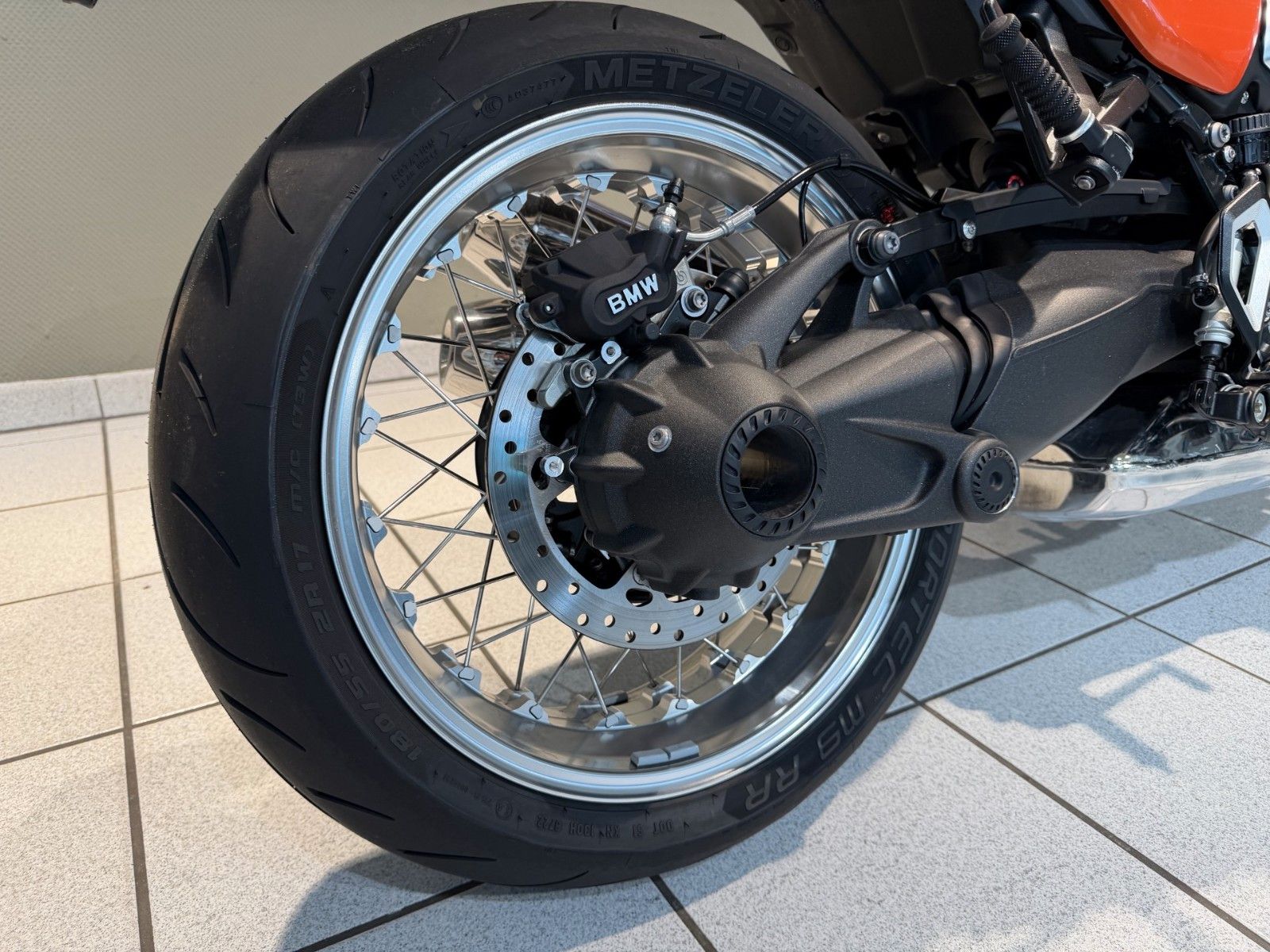 Fahrzeugabbildung BMW R 12 nineT S Option719