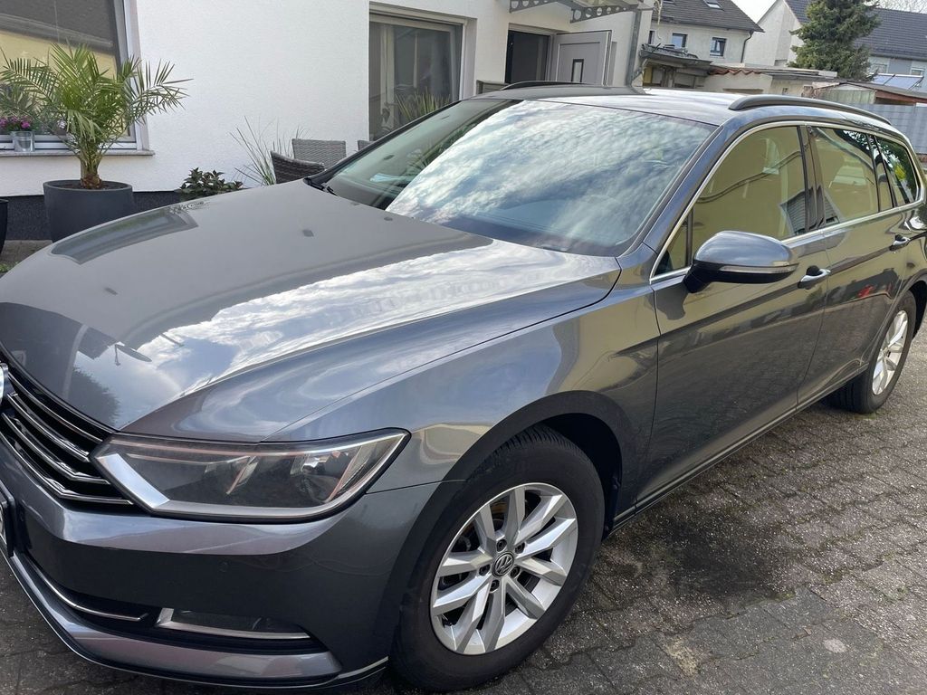 Image of Volkswagen Passat Variant