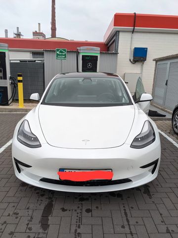 Tesla Model 3 Standard-Reichweite Plus - Hinterrad...