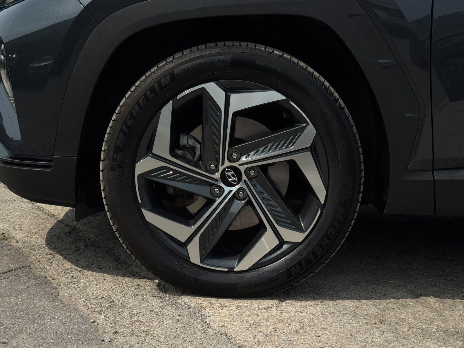 Fahrzeugabbildung Hyundai Tucson 1.6 T-GDI Prime PHEV 4WD KRELL ACC SBL