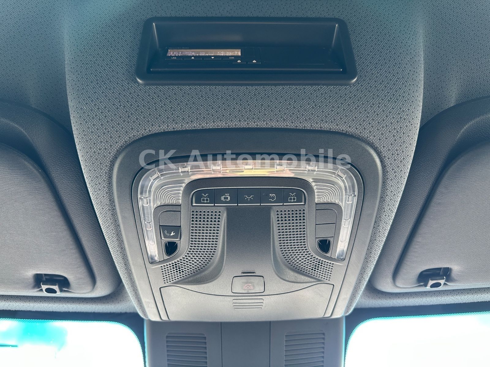 Fahrzeugabbildung Mercedes-Benz Sprinter III Kasten 319 V6 RWD Mixto/Autom./Navi