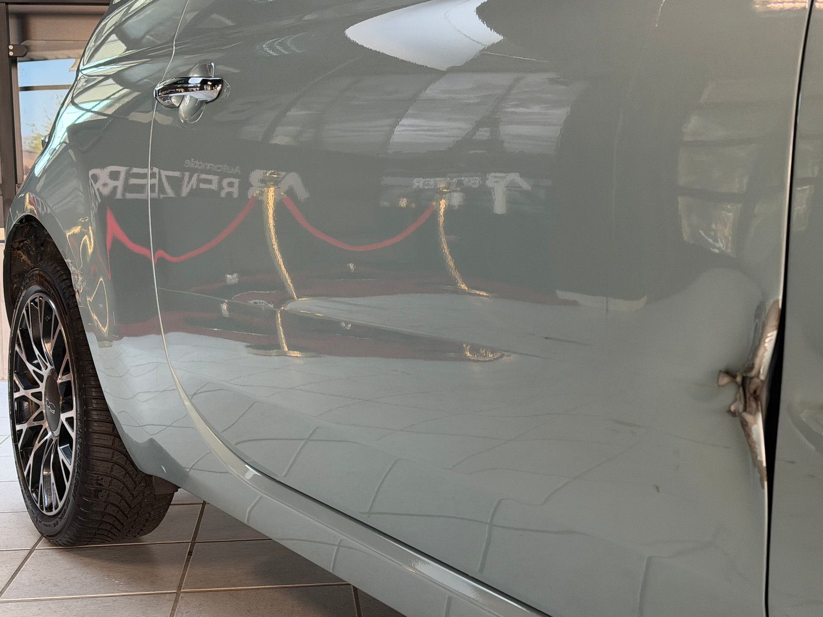 Fahrzeugabbildung Fiat 500C /KLIMA/BLUETOOTH/NAVI/PDC