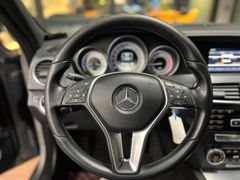 MERCEDES-BENZ C 220 T CDI / DESIGNO / HARMAN KARDON/ AUTOM./ MERCEDES-BENZ C 220 T CDI / DESIGNO / HARMAN KARDON/ AUTOM./