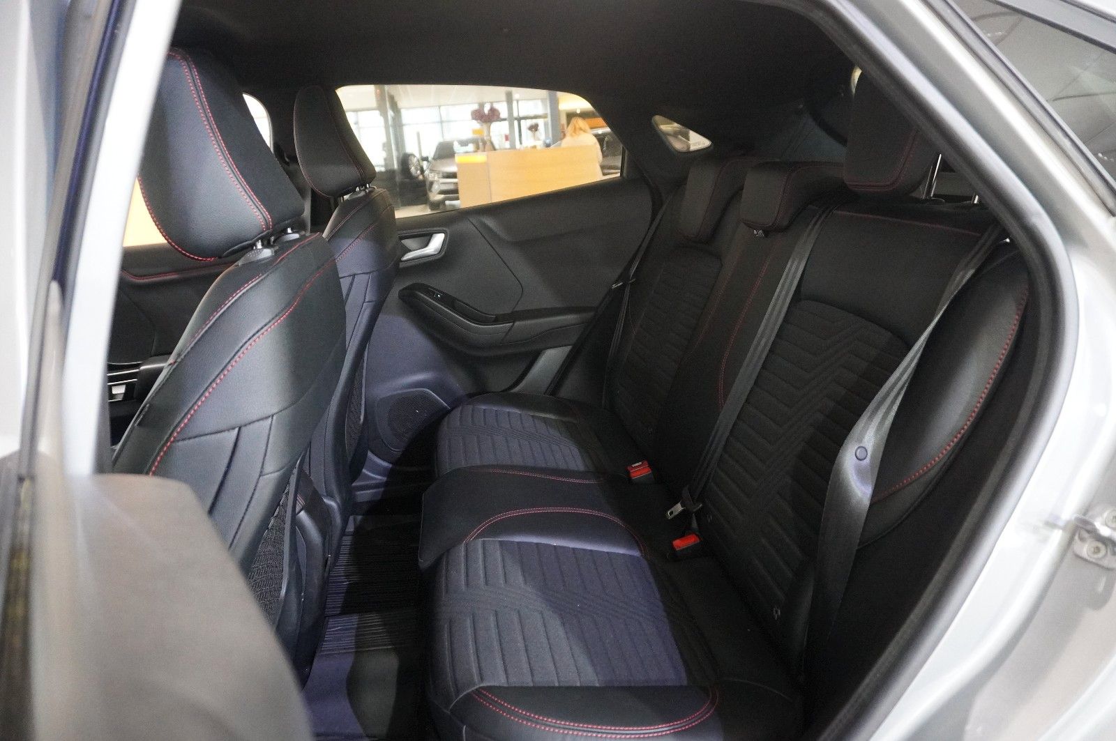 Fahrzeugabbildung Ford Puma 1.0 ST-LINE X NAVI/LED/KAMERA/SPORT/B&O/AHK