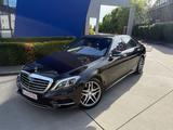 Mercedes-Benz S 500 Hybrid*AMG PAKET*LANG*PANO*SOFT*BURMESTER* - Mercedes-Benz S 500 mit Hybrid-Antrieb