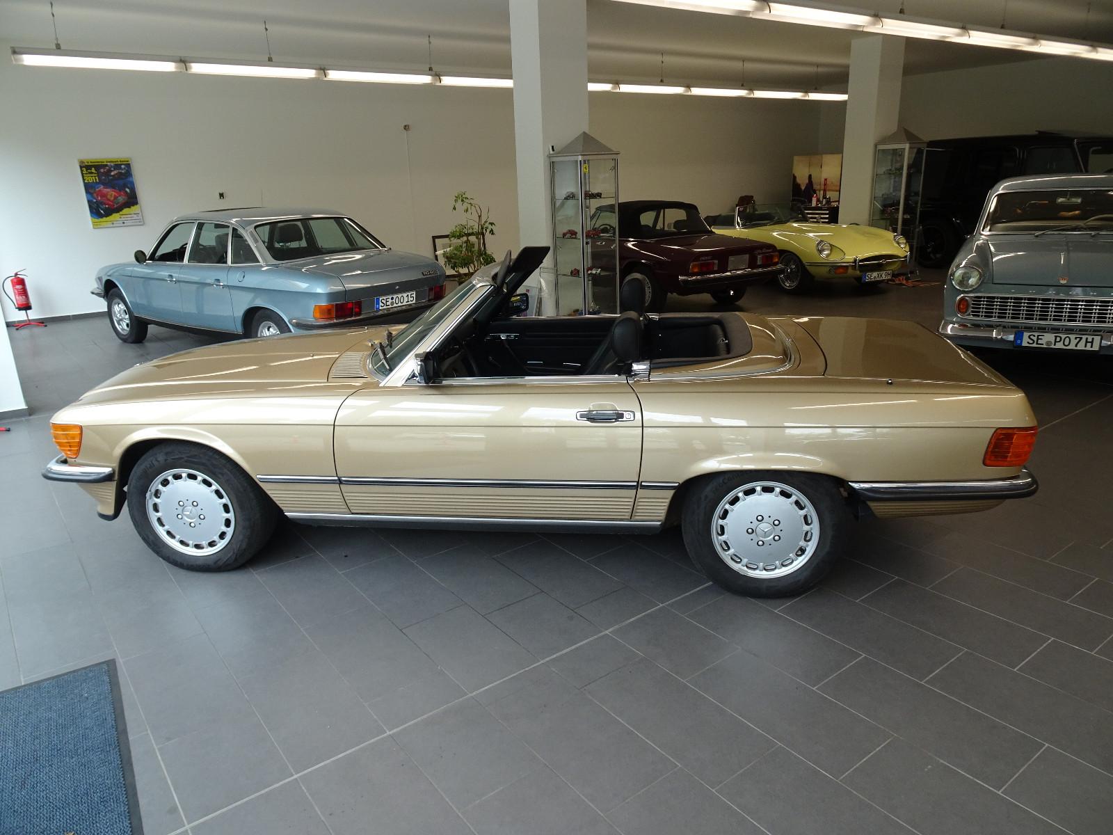 Mercedes-Benz SL 300 erst 38.200km