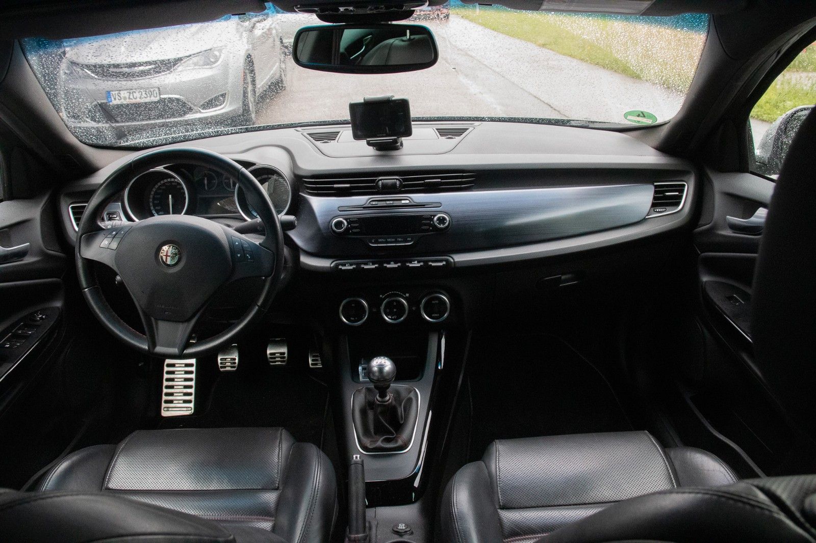 Fahrzeugabbildung Alfa Romeo Giulietta 1.4TB Turismo Navi*1Hd*Temp*Sitzhzg