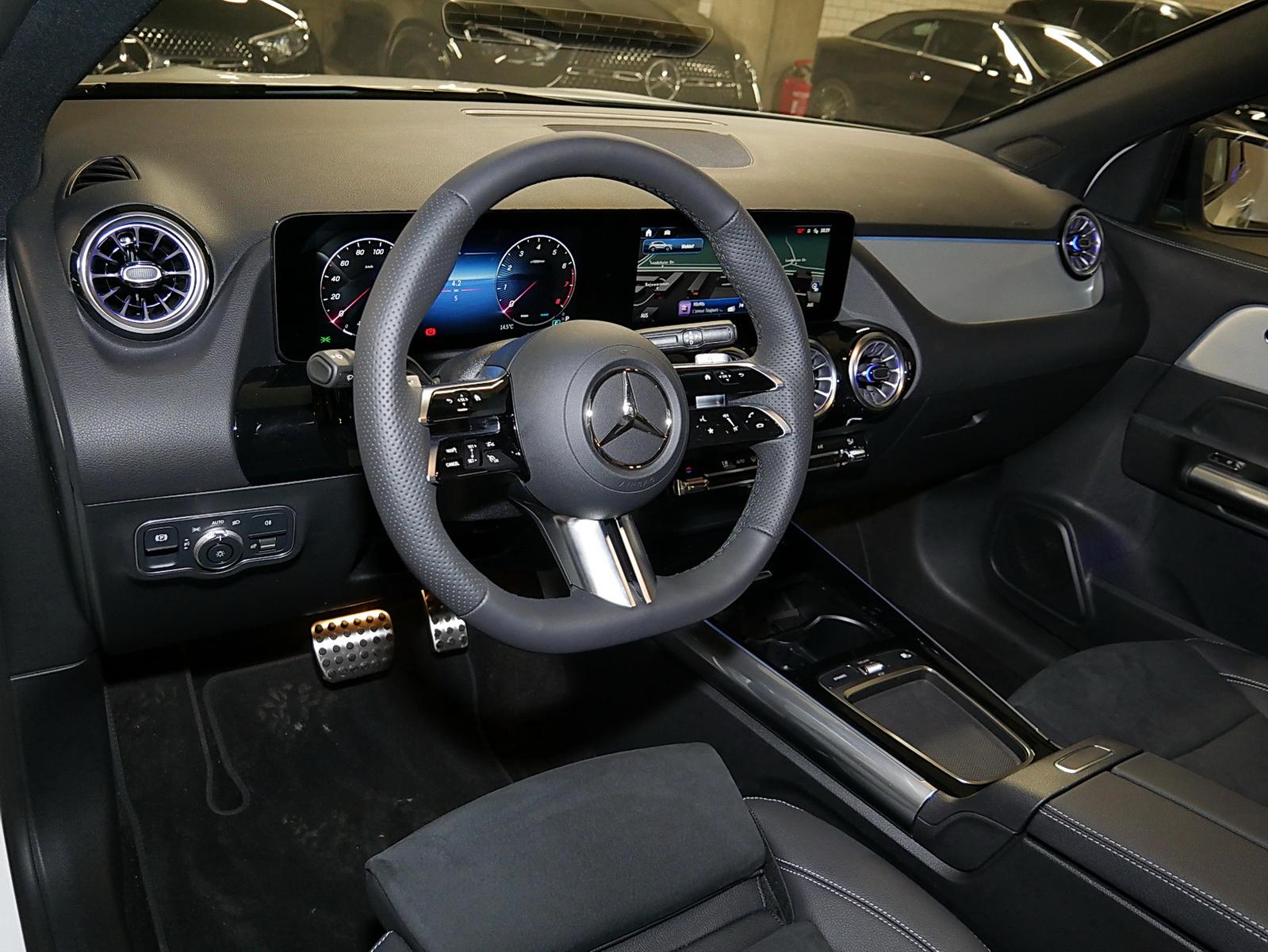 Mercedes-Benz GLA AMG MBUX Night Ambiente Fahrassist LED, миниатюра 9