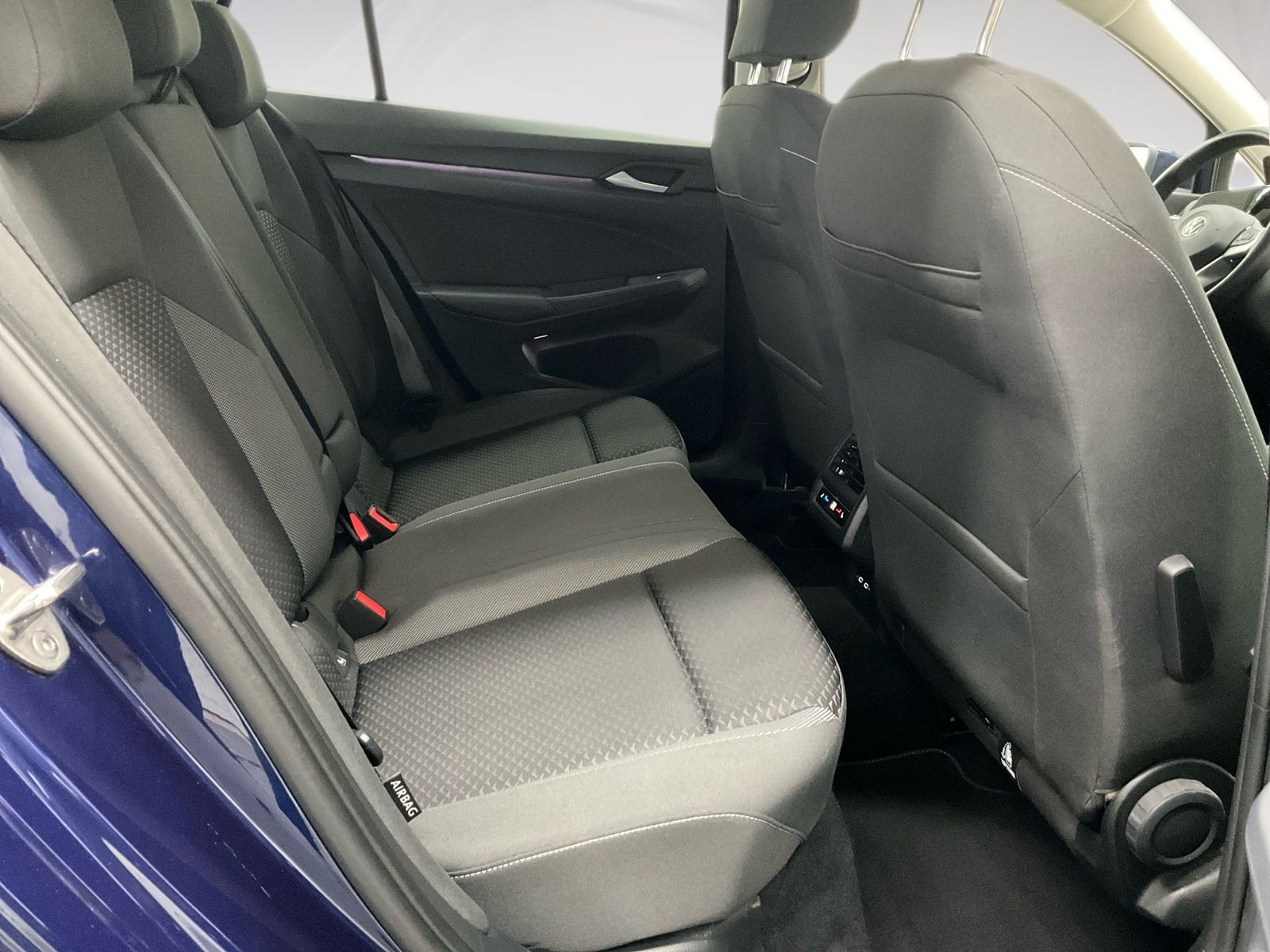Volkswagen Golf - Bild 10