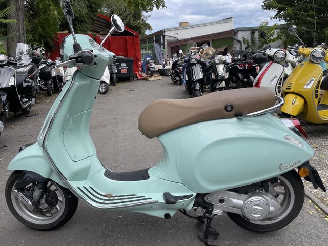 Vespa Primavera 50