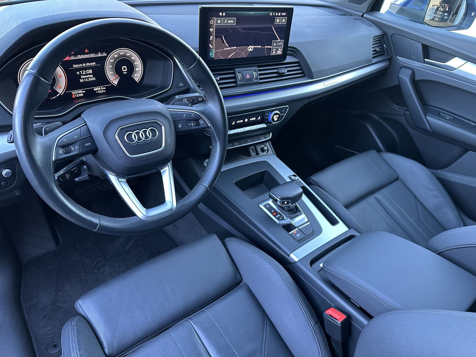 Fahrzeugabbildung Audi Q5 40 TDI Qu Advanced NAV+MATRIX+PANO+B&O+HUD+SH