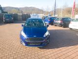 Ford Fiesta Sync Edition - Ford Fiesta: Blau